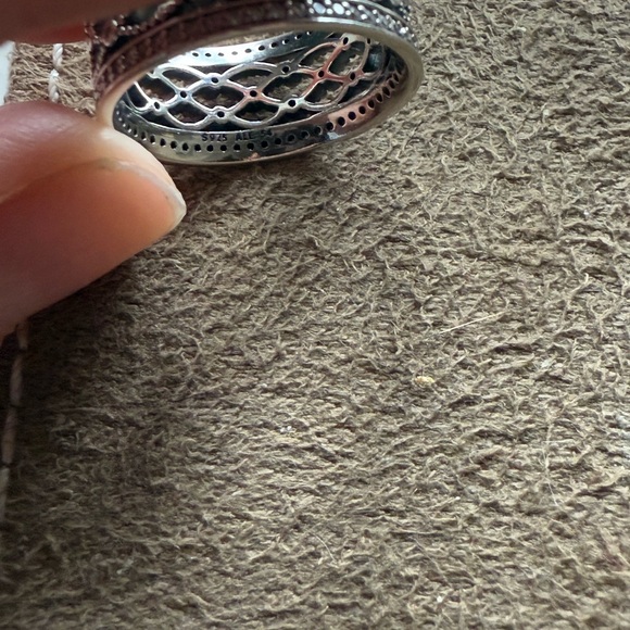 Pandora Silver CZ Lacework Ring - Picture 5 of 5